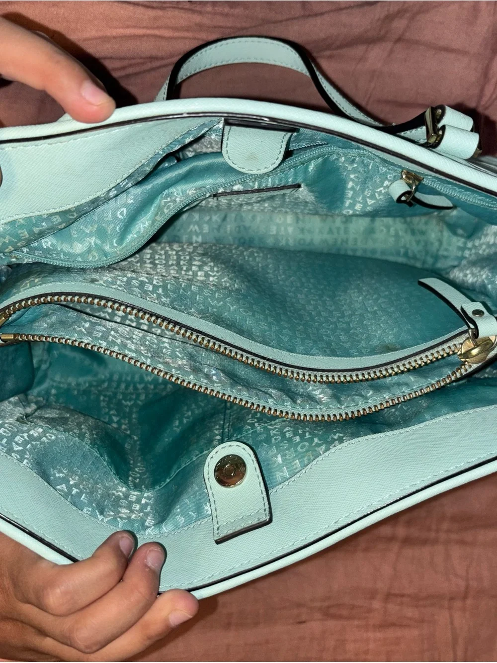 kate spade mint perforated tote with matching zip wallet